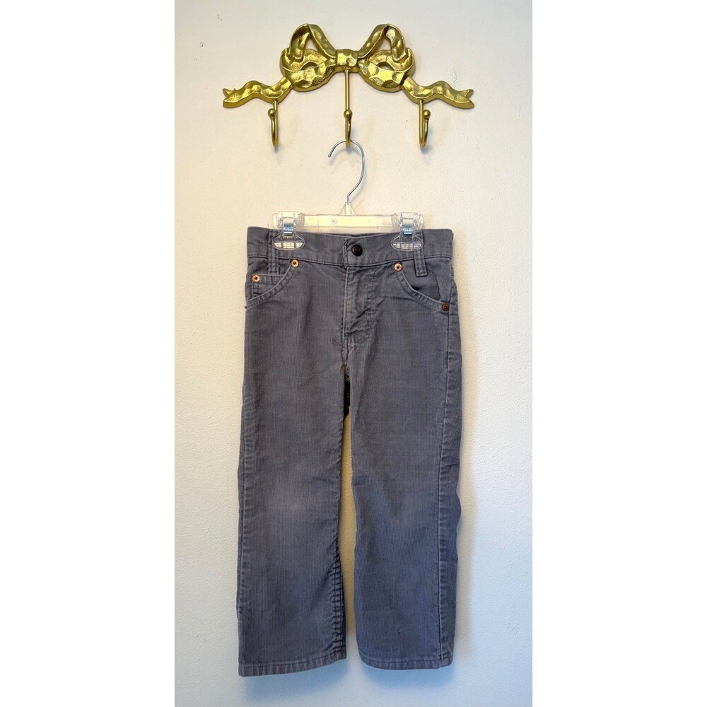 White Tag Levi Pants